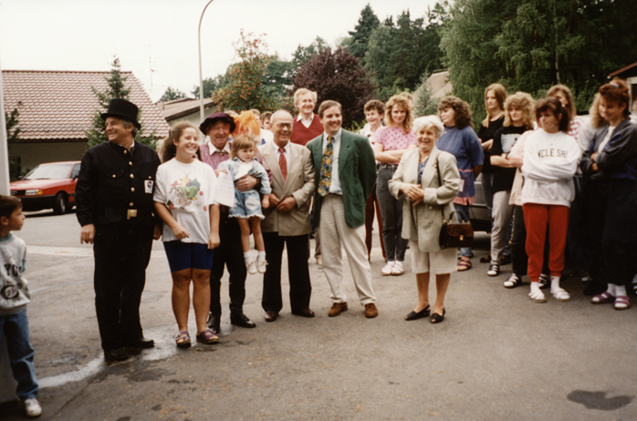 tl_files/verlag-voegel/upload/Sonstige Bilder/Lauter Schwarze.jpg